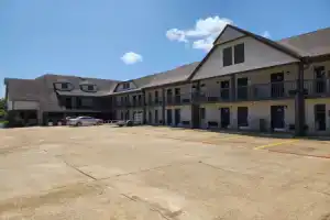Americas Best Value Inn - Longview, TX, Лонгвью