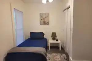 Charming 3b-1b Westside Indy, Индианаполис
