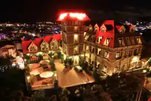 Saphir Dalat Hotel, Далат