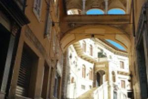 MarcheAmore - Stanze della Contessa, Luxury Flat with private courtyard, Фермо