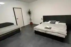 Apartmany u golfu, Йиглава