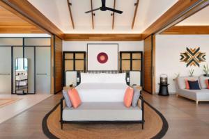 Отель «Hilton Maldives Amingiri & Spa», Атолл Северный Мале