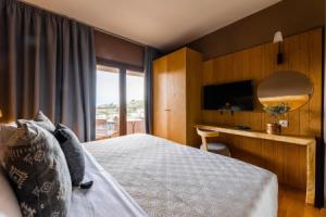 Avaton Suites & Villa Philian Collection, Скиатос