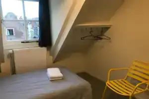 Hostel Deventer, Short Stay Deventer, hartje stad, aan de IJssel,, Девентер