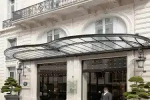 Отель «La Maison Champs Elysées», Париж