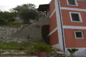 b&b La Casa Rossa, Паола