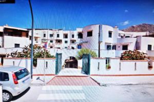 Happy House Casa Vacanza, Изола-делле-Феммине