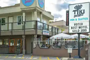 Tiki Shores Inn & Suites, Пентиктон