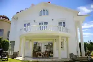 King Penelope Villas, Белек
