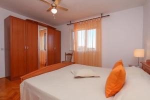 Miro - 3 Bedroom Apartment - A1, Супетар