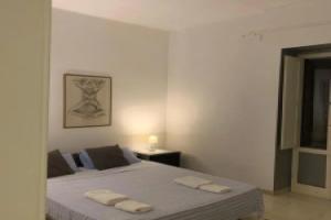 Apartment city center eighty-five, Бари