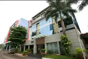 Hotel Suncity Premiere, Мумбаи