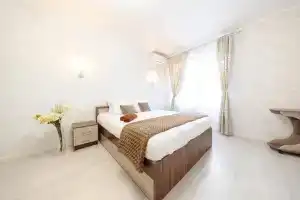 LetoApart (ЛетоАпарт) на улице Энгельса 93-230, Новороссийск