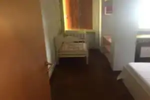 Al Poggio, Оменья