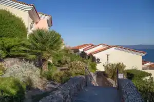 Sunrise Resort Hotel, Митимна
