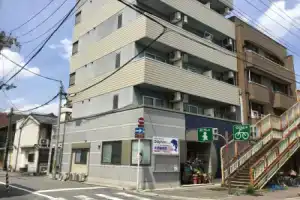 Хостел «Oyo Ryokan Sparkling Dolphins Inn Kyoto», Киото