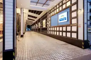 Отель «Days Inn By Wyndham Patong Beach Phuket - Sha Extra Plus», Патонг