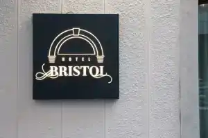Hotel «Bristol», Триест