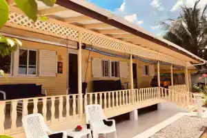 Sunset Cove Villa, Гранд Анс