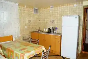 Гостевой дом «Бриз», Ейск
