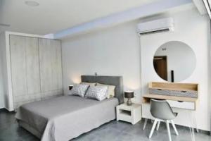 Flat 1 Bedroom 1 Bathroom - Kos, Кос