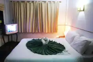 Kirati Beach Resort, Чонг Мон