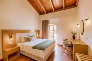 Villa Di Mare Seaside Suites, Иксия