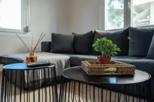 Spacious & Luxe 3BR Downtown, Кос