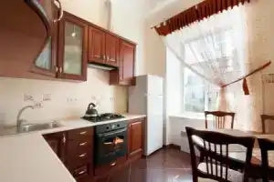 Main Street Apartments, Одесса