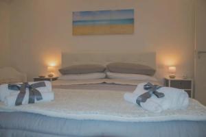 Apartment With One Bedroom In Palermo, With Furnished Terrace And Wifi - 300 M From The Beach, Монделло