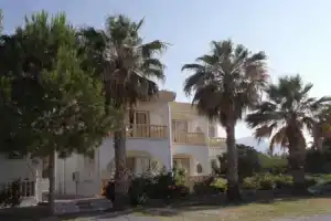 Мини-отель «Paradise», Кирения