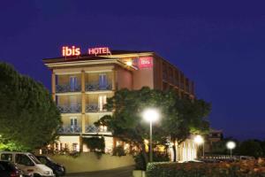 Отель «ibis Hyeres Centre», Йер