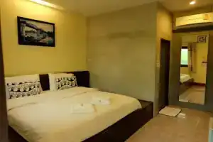 Хостел «Baan Ma Feung Guesthouse», Канчанабури
