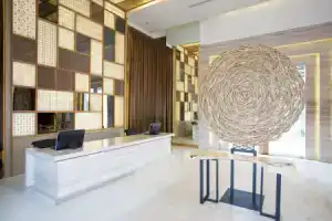 Beach Walk Boutique Resort, Банг Саен