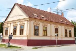 Vendégház Sarokház, Виллань