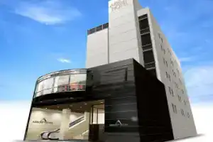 Arrow Hotel in ShinsaiBashi, Осака