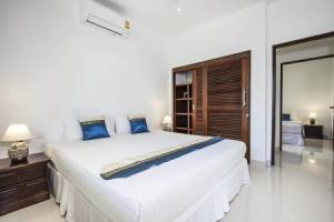Baan Maenam No 2 2 bedroom Villa, Мэнам