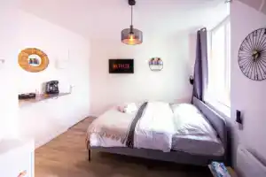 NG SuiteHome Studio Netflix wifi Gambetta, Рубе