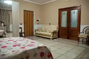 ONEROOM, Торре-Аннунциата
