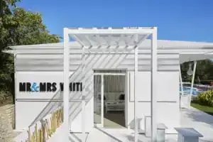 Отель «Mr and Mrs White Corfu Couples Retreat Adults Only», Ахарави