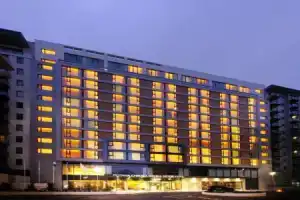 Pestana Chelsea Bridge Hotel, Лондон