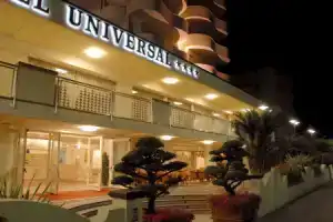 Universal Hotel, Червиа
