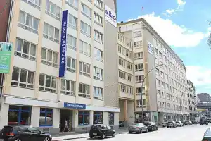 Отель «a&o Hamburg City», Гамбург