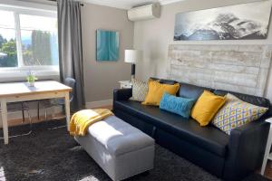 Panoramic view private 1 bedroom suite