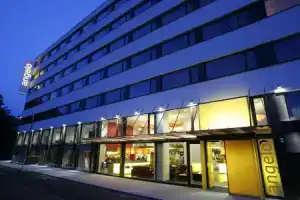 Holiday Inn Munich - Leuchtenbergring, an IHG Hotel, Мюнхен
