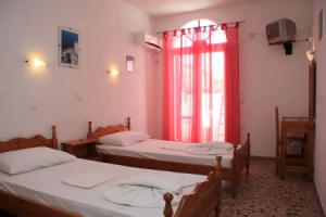 Santa Irini Hotel, Перисса