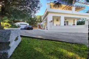 Colonial View Apartment, Фалираки