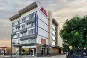 Отель «Hampton Inn & Suites Los Angeles/Hollywood, Ca», Лос-Анджелес