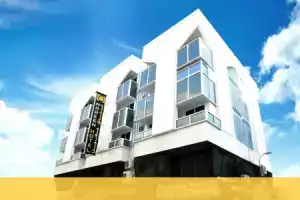 Maaeen Hotel, Дубай