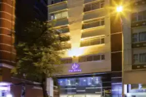 TTC Hotel Deluxe Saigon, Хошимин